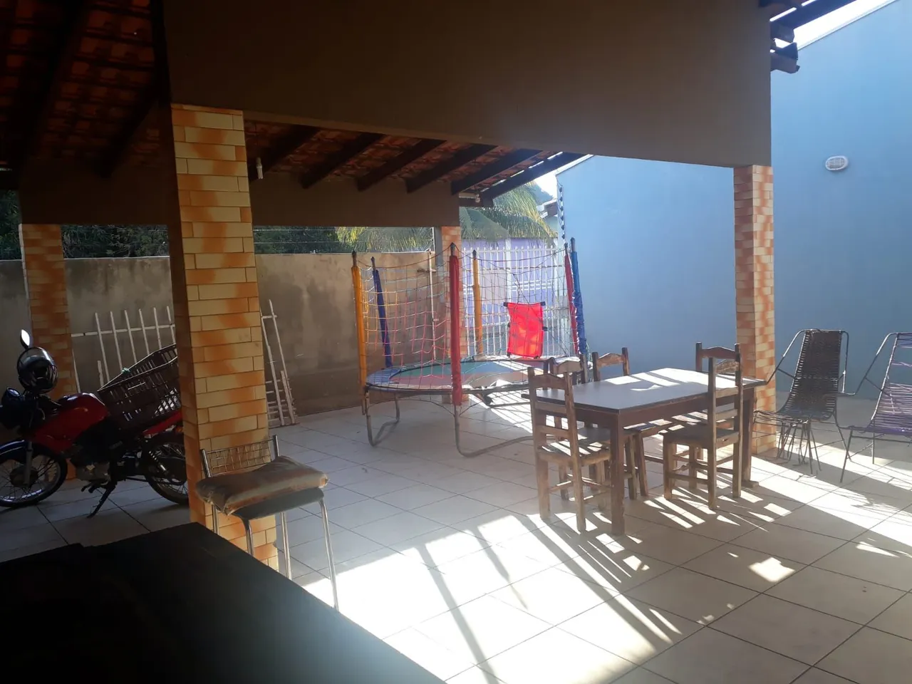 Casa e comércio no Coxipó
