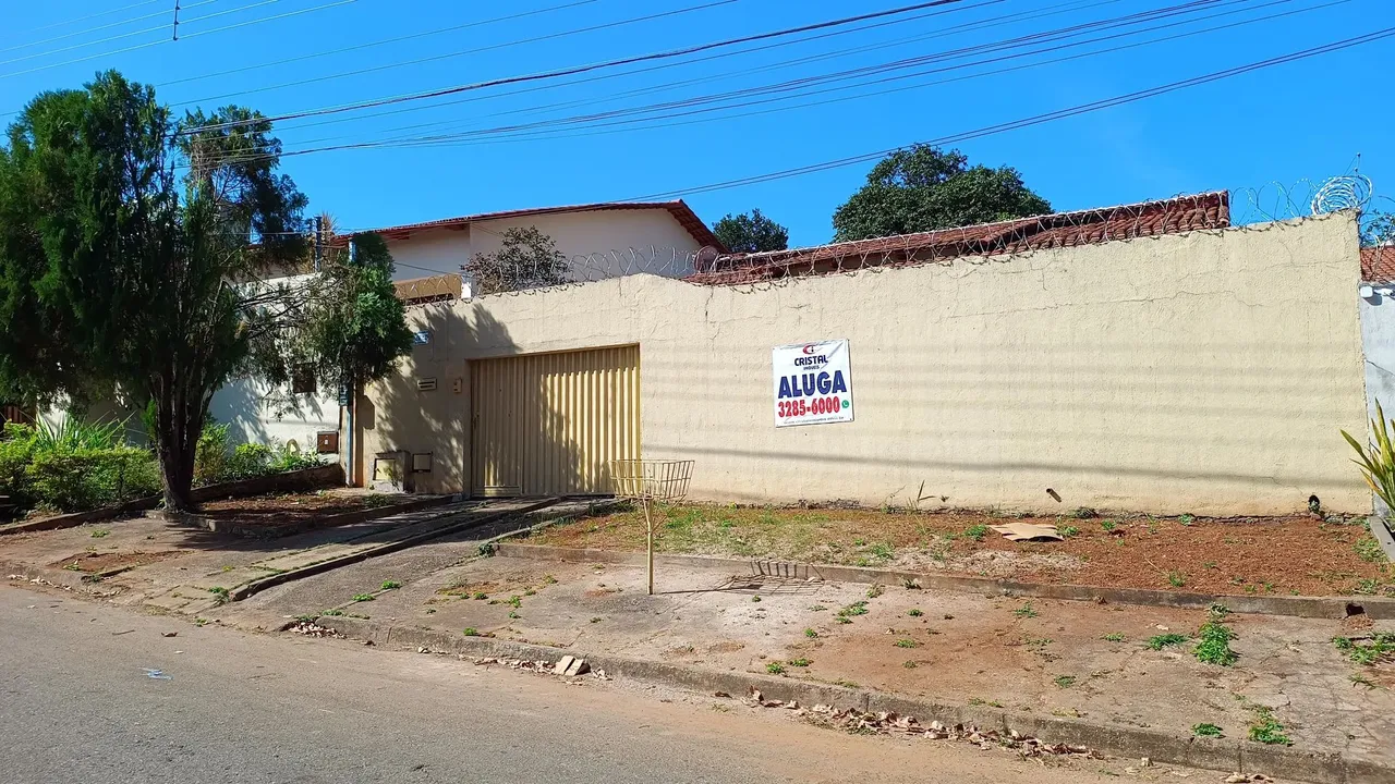 Casa para alugar - Avenida Serrinha - Setor Serrinha Goiânia Go CÓDIGO - 2787