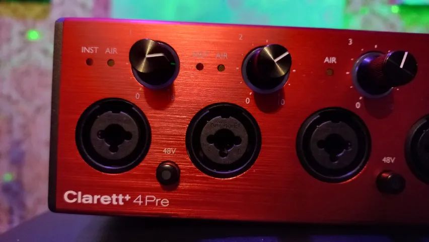 Interface de Áudio Clarett +4Pre - Foto 5