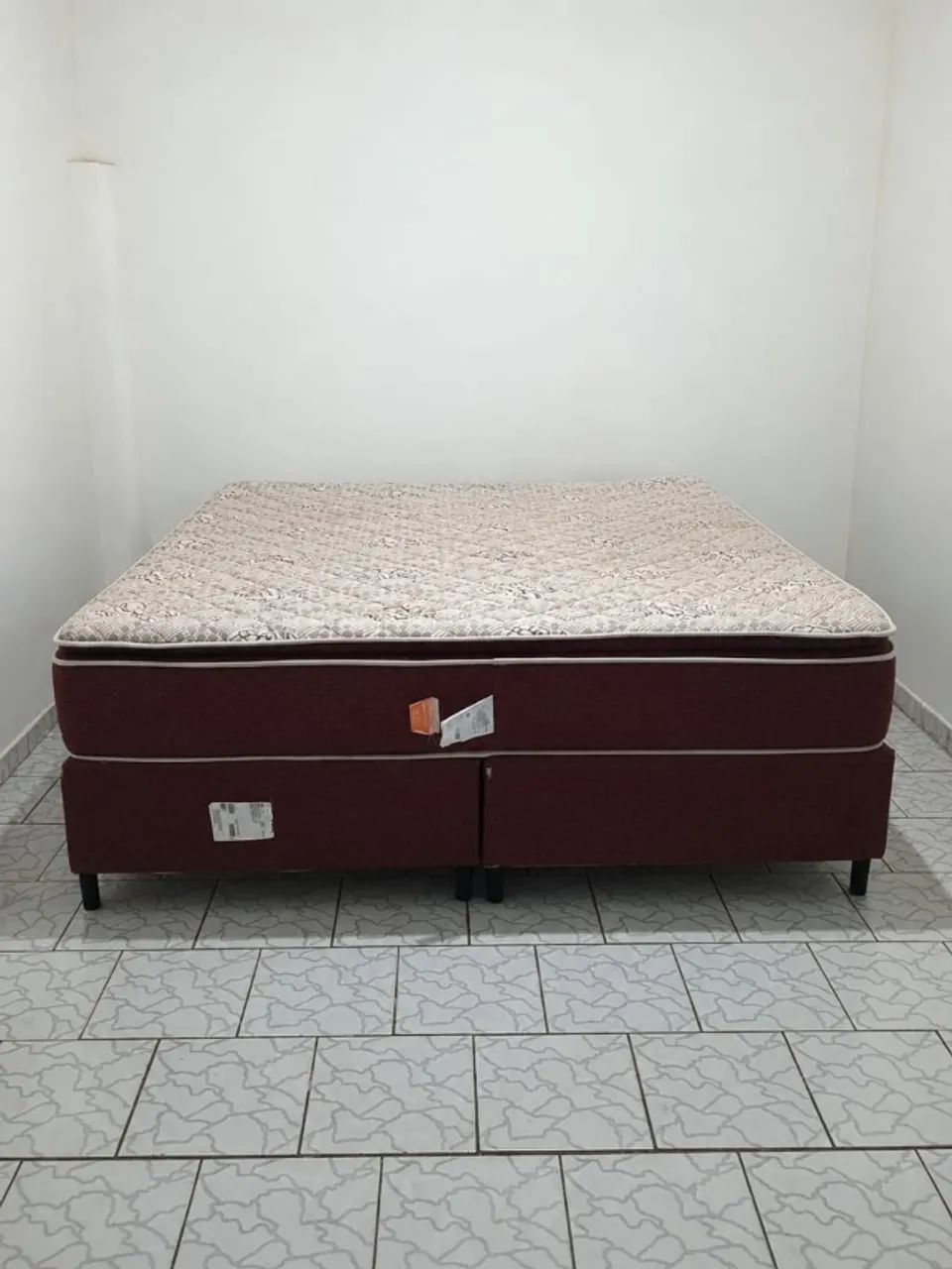 ? Cama Box King Ortobom 193x203 cm