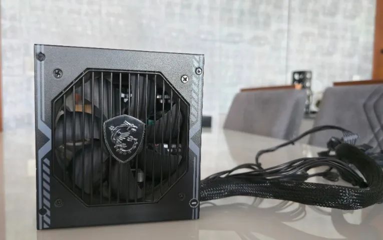 Fonte 650W 80 Plus Bronze MSI MAG A650BN - Foto 2
