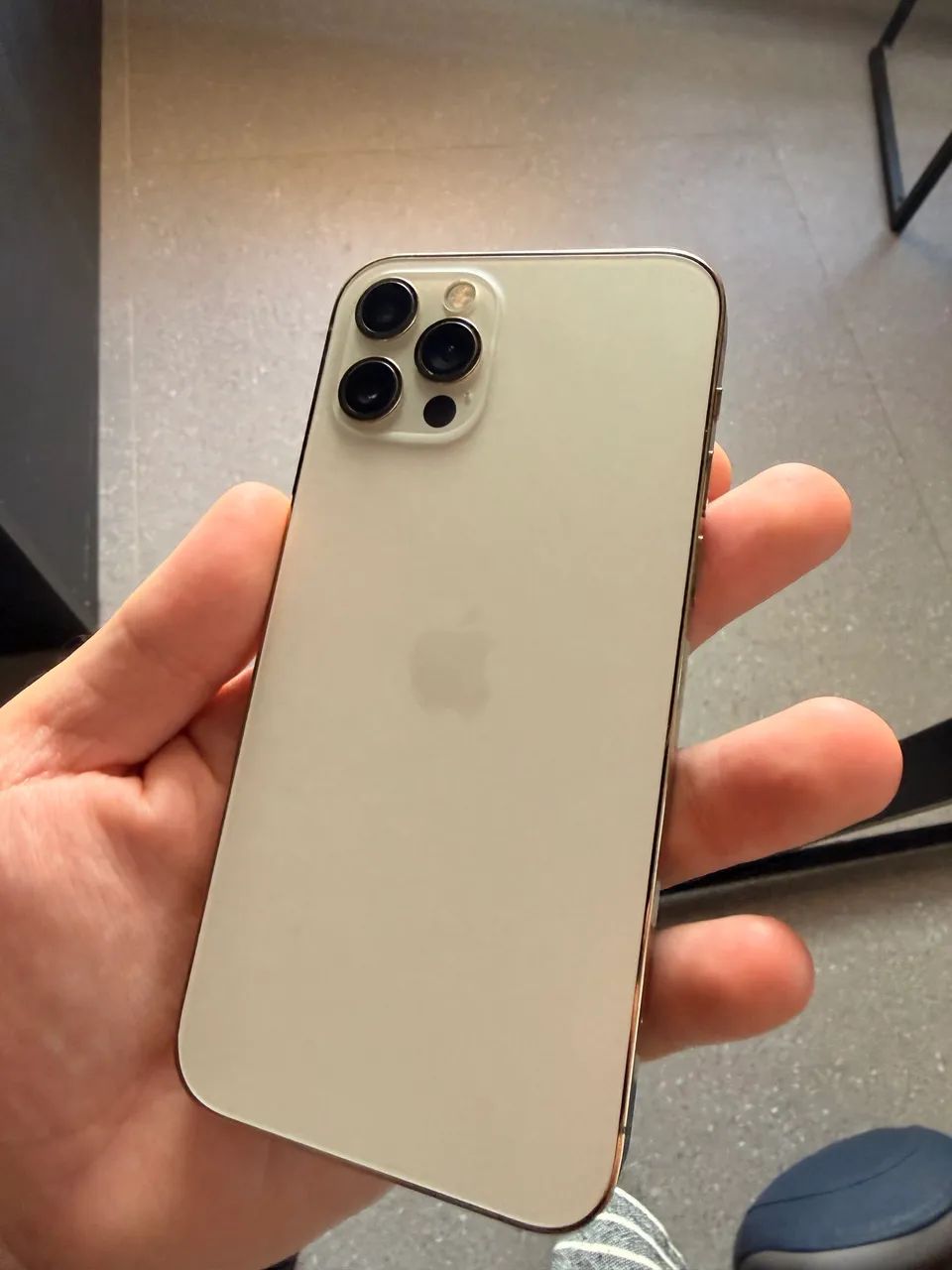iPhone 12 Pro - 128Gb - Completo - Foto 3