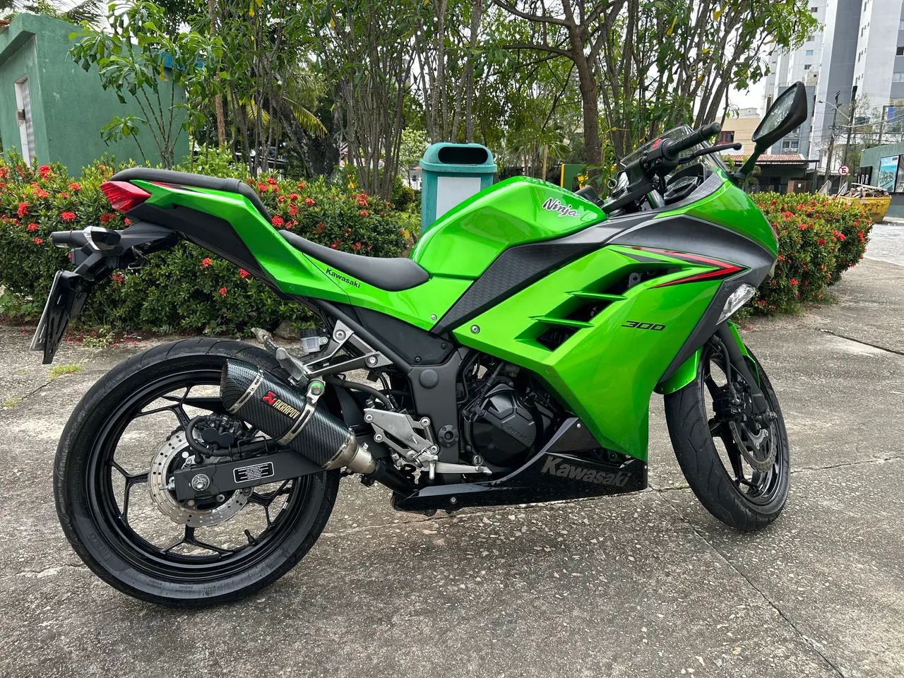 Vendo Kawazaki Ninja 300 - Foto 3
