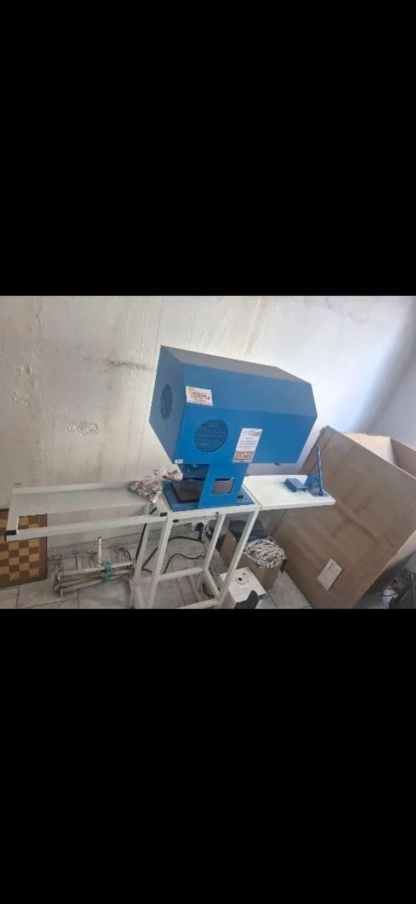 Máquina de fazer chinelo automática  - Foto 3