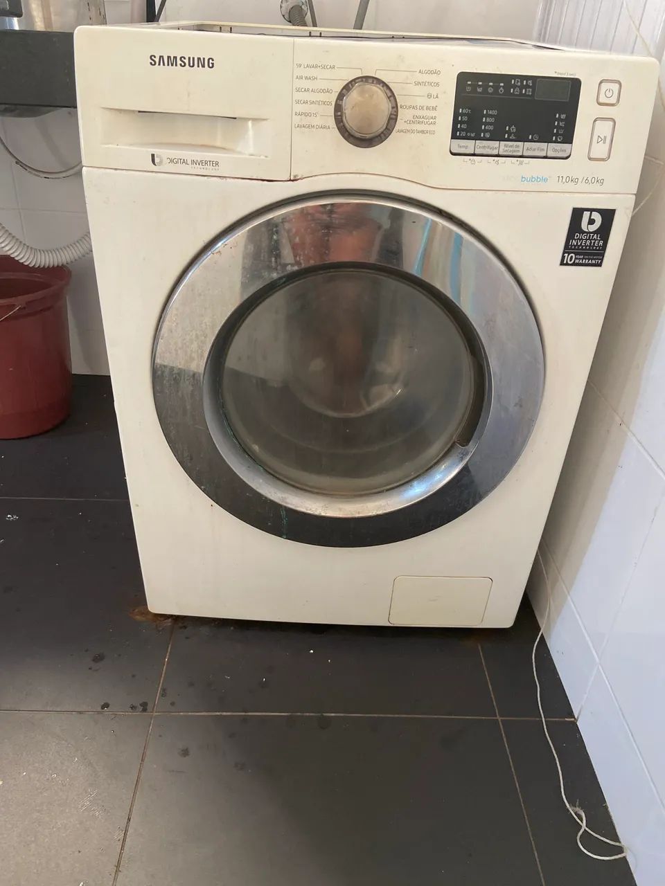 Máquina lava e seca 