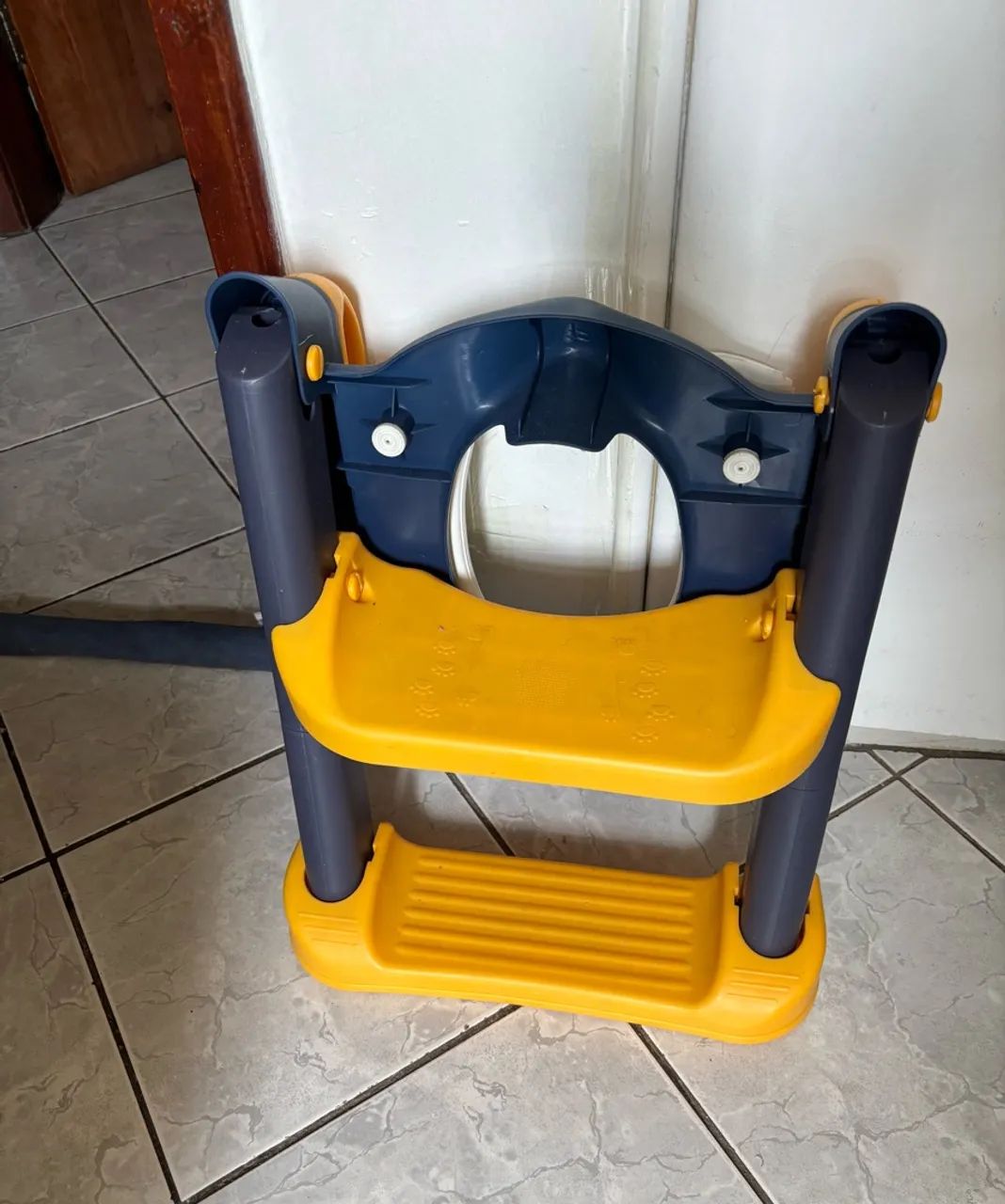 Escada para vaso desfralde  - Foto 3