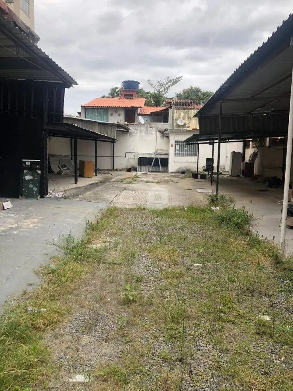 Ampla Área de 325m² próximo a Alameda - Foto 4