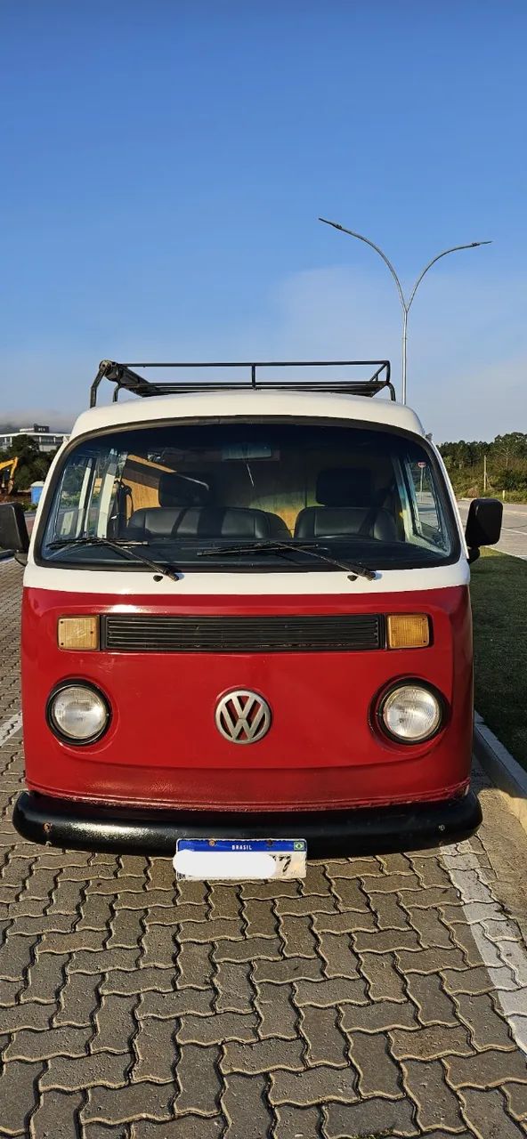 Volkswagen Kombi Furgão 1998