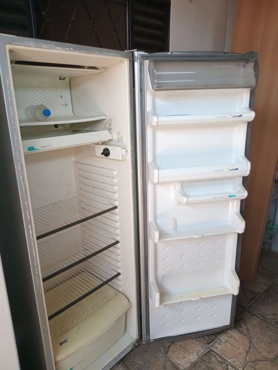 Geladeira consul 340 litros - Foto 2