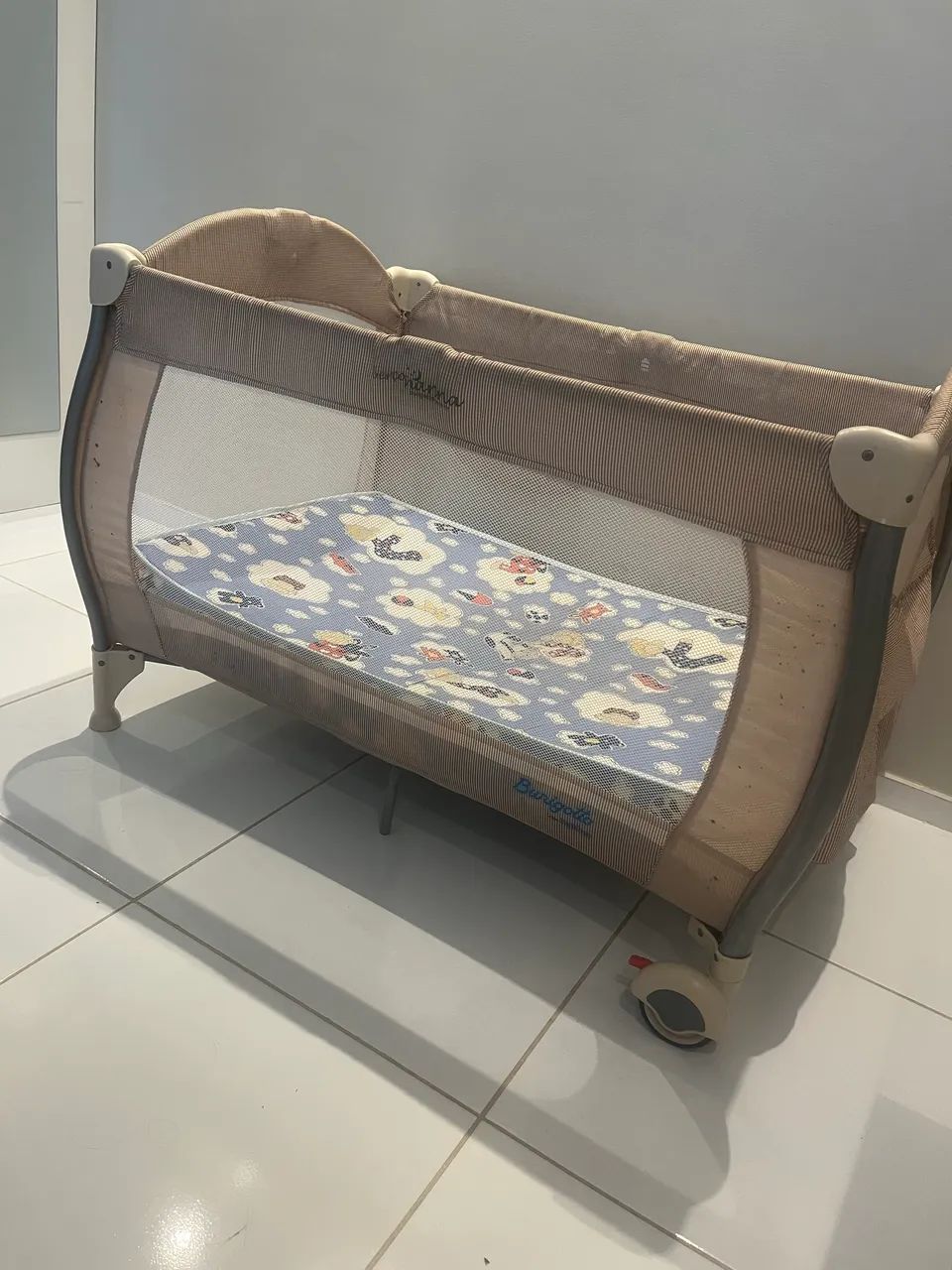 Berço Burigotto- cor bege completo  - Foto 2
