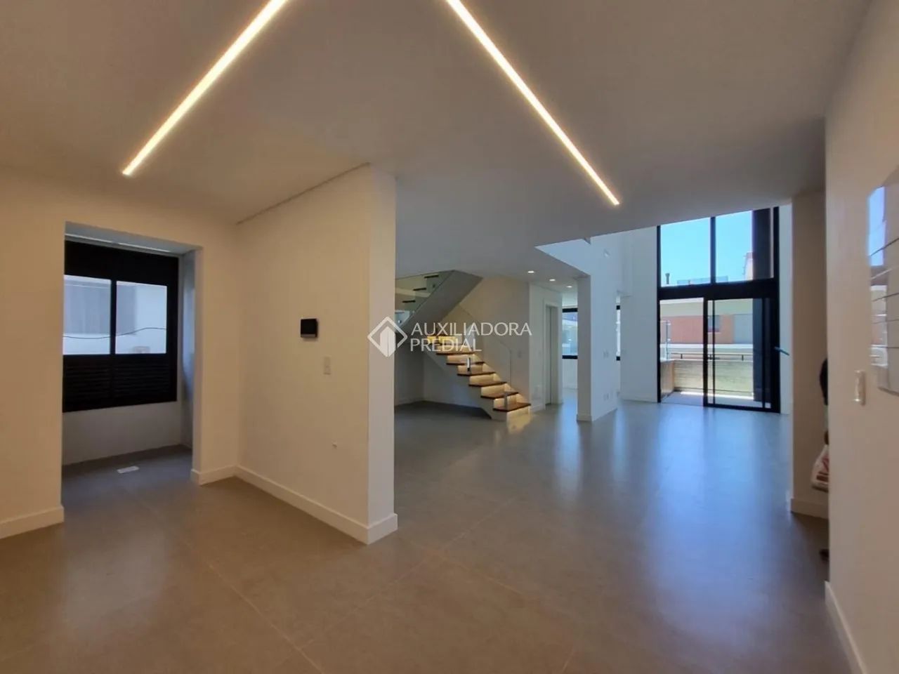 Duplex Alto Padrão em Jurerê - Foto 5