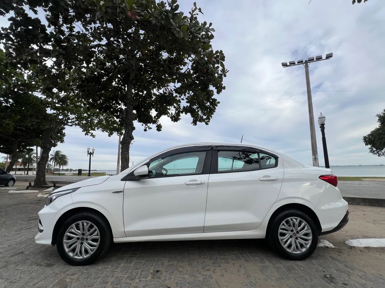 Fiat Cronos Drive 1.3 8V Flex 2019