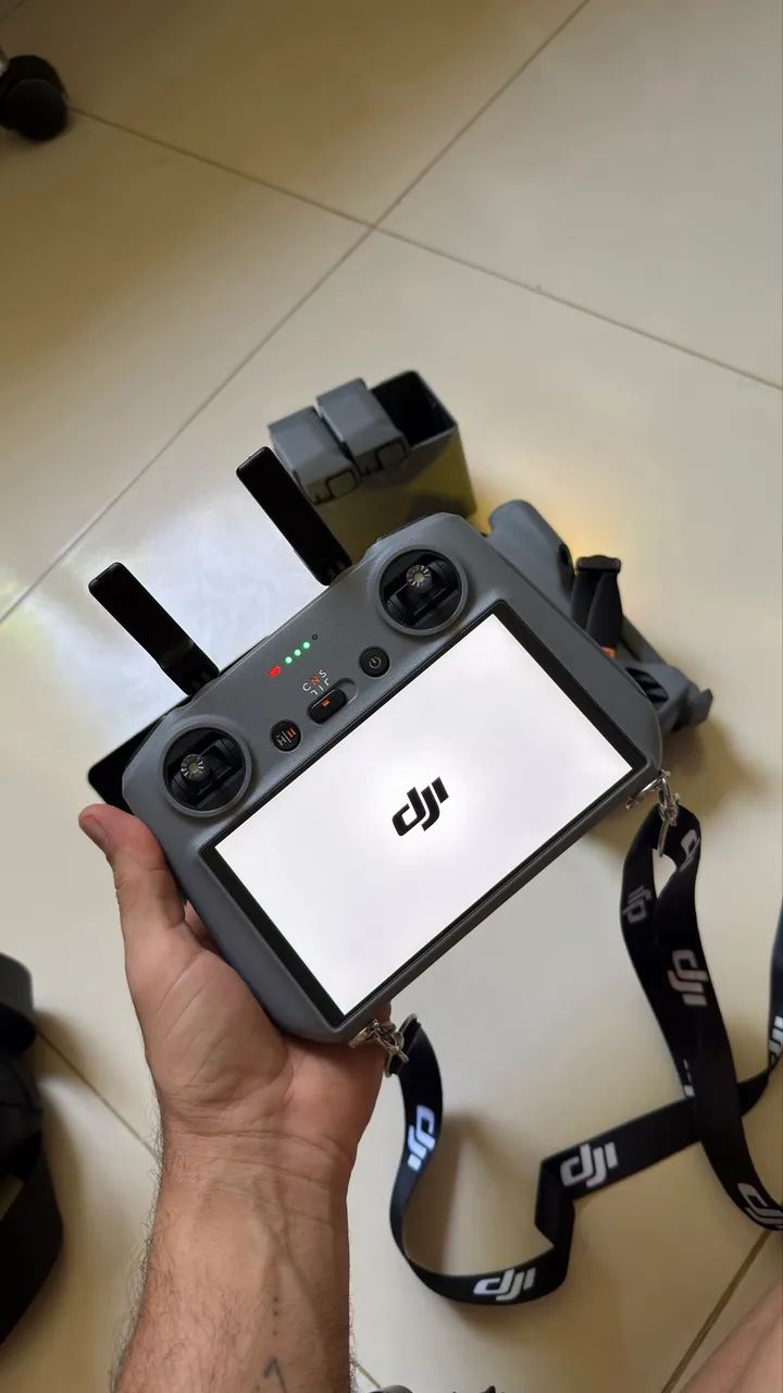 Dji Mini 5 Pro combo Fly More RC2 - Foto 6