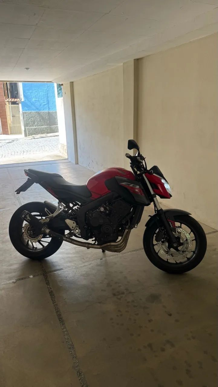 Honda CB650F 2019 - Foto 2