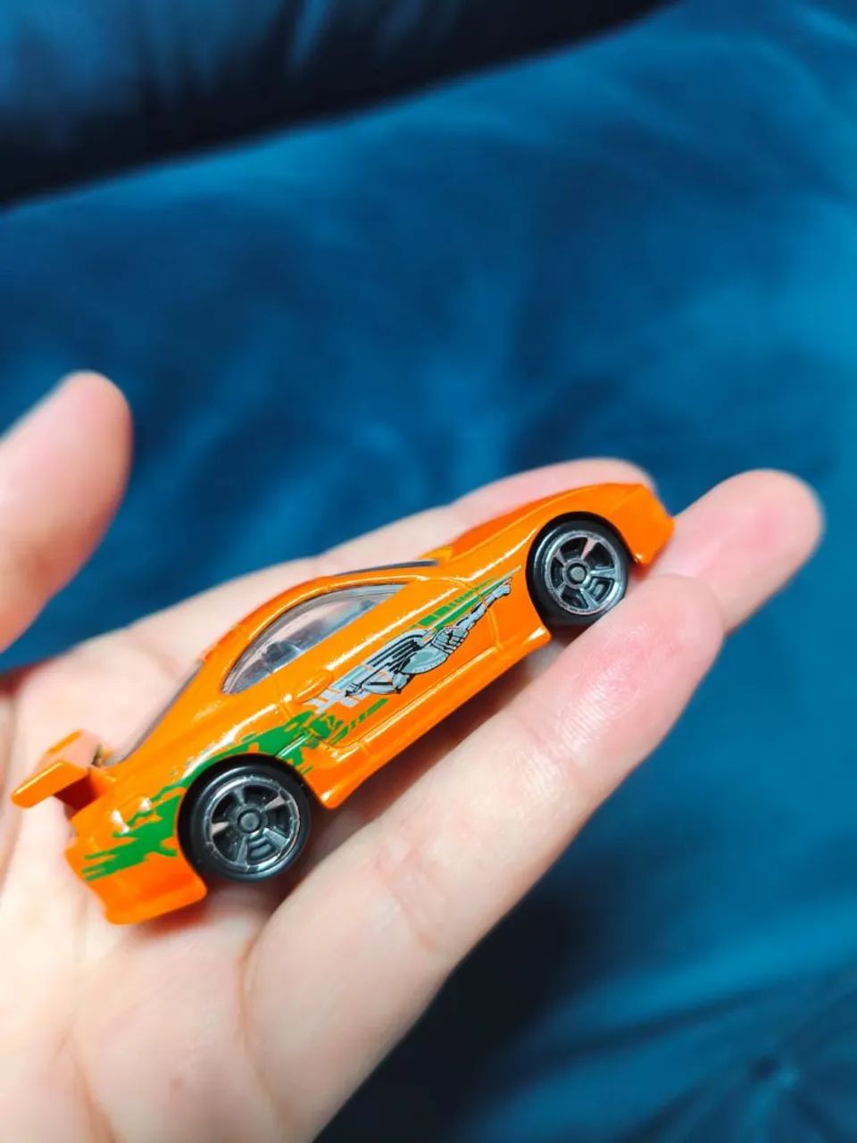 Hot Wheels Toyota Supra Velozes e Furiosos  - Foto 2