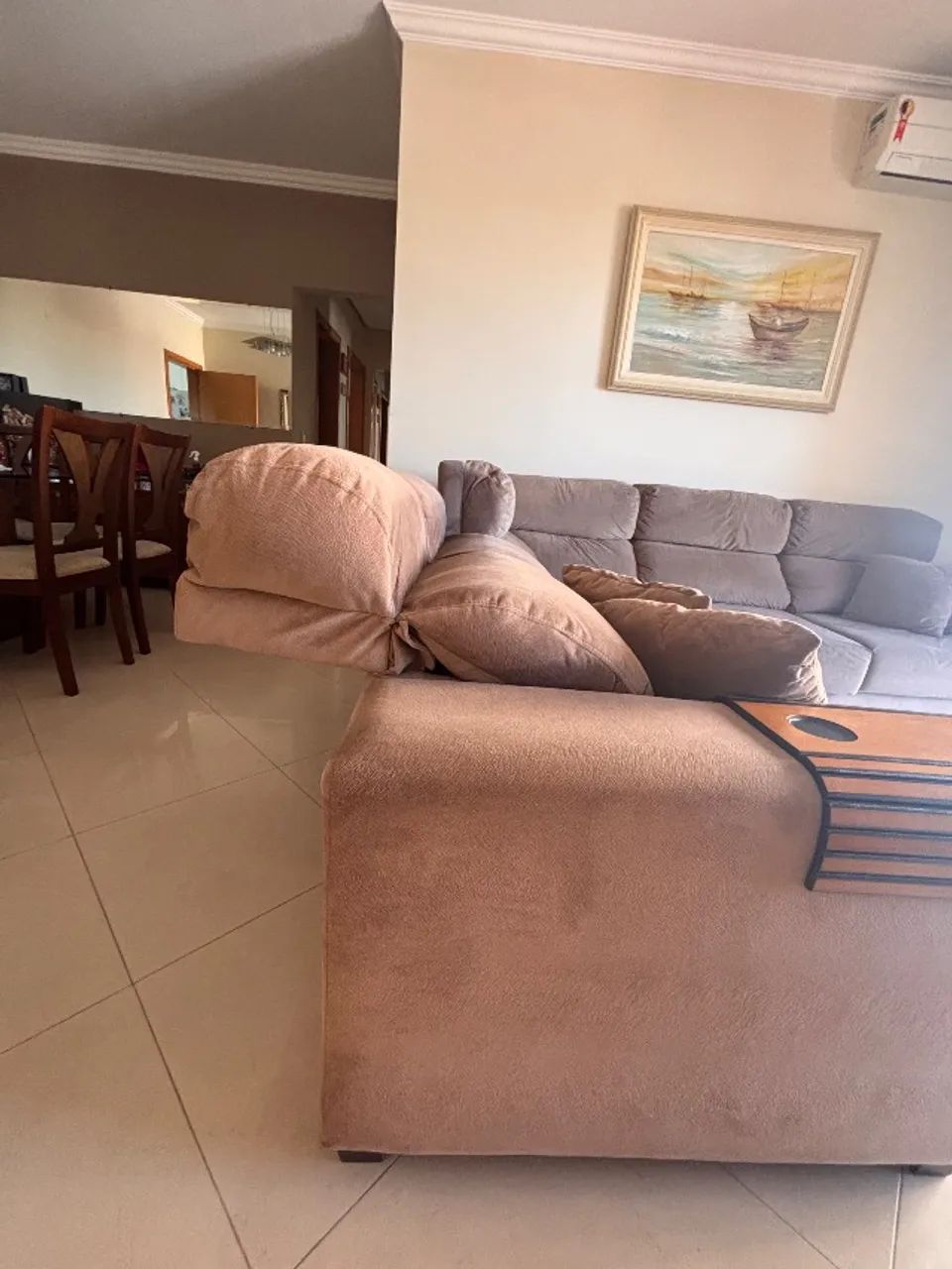 Sofá de canto reclinável e retrátil, em suede, 272cm x 232cm - Foto 4