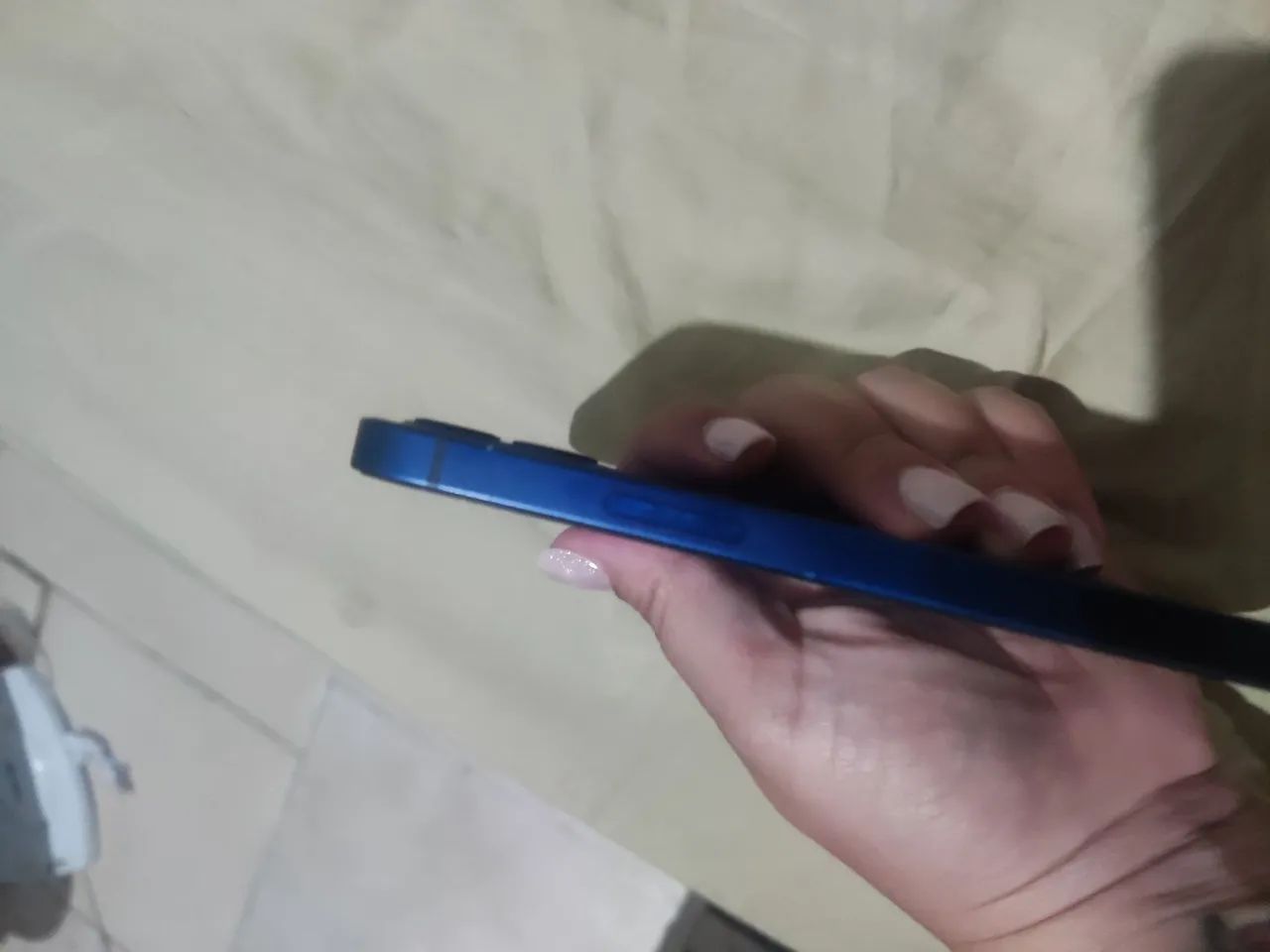 Vendo iPhone 12 azul  - Foto 5