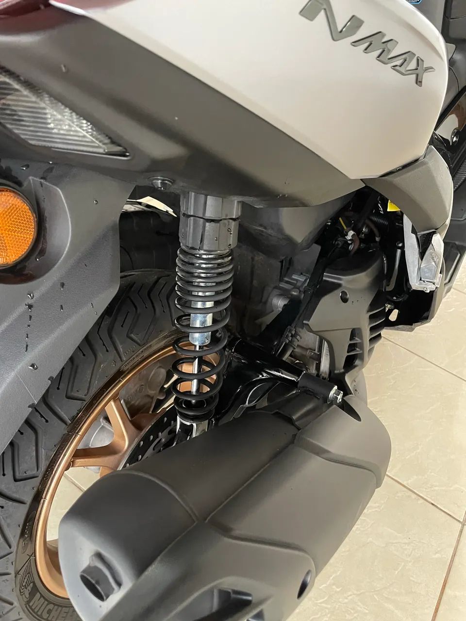 YAMAHA NMAX 160 ABS CONNECTED Único Dono  - Foto 4