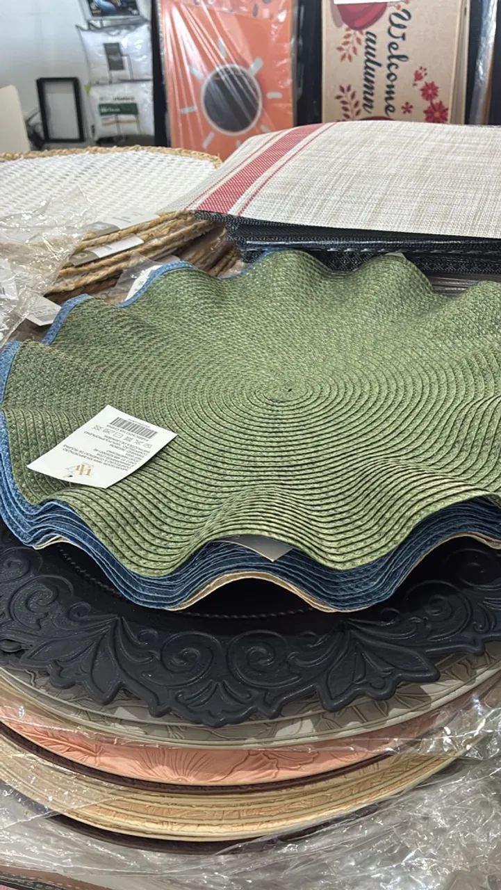 Cama, mesa e banho  - Foto 3