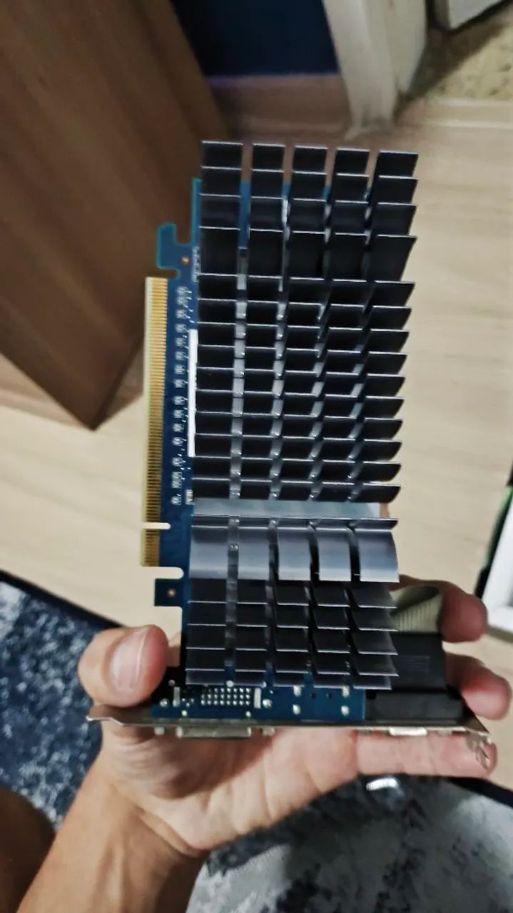 Placa de vídeo Asus nunca usada - Foto 4