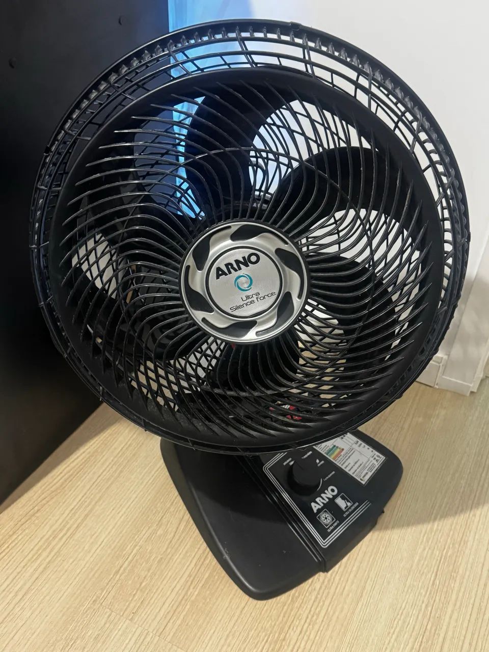 Ventilador Arno Ultra Silence Force