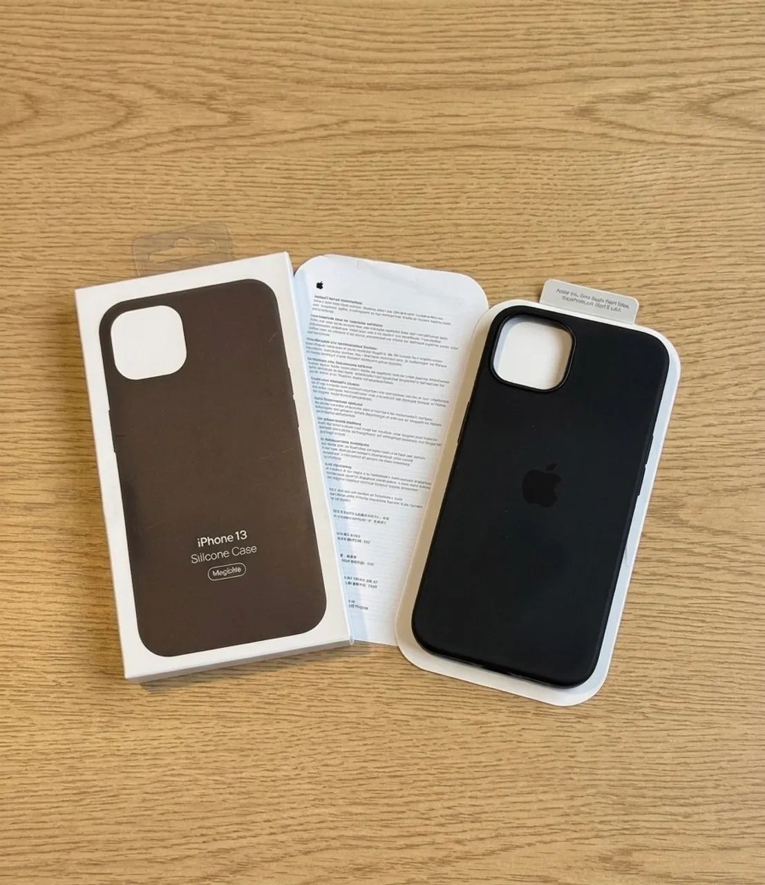Capa Silicone MagSafe Original iPhone 13