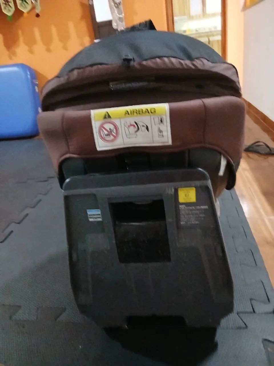 assento de bebê para carro usado - Foto 4