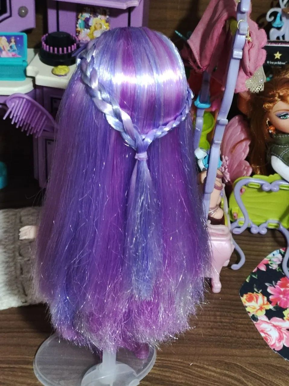 Boneca rainbow high Violet  - Foto 4