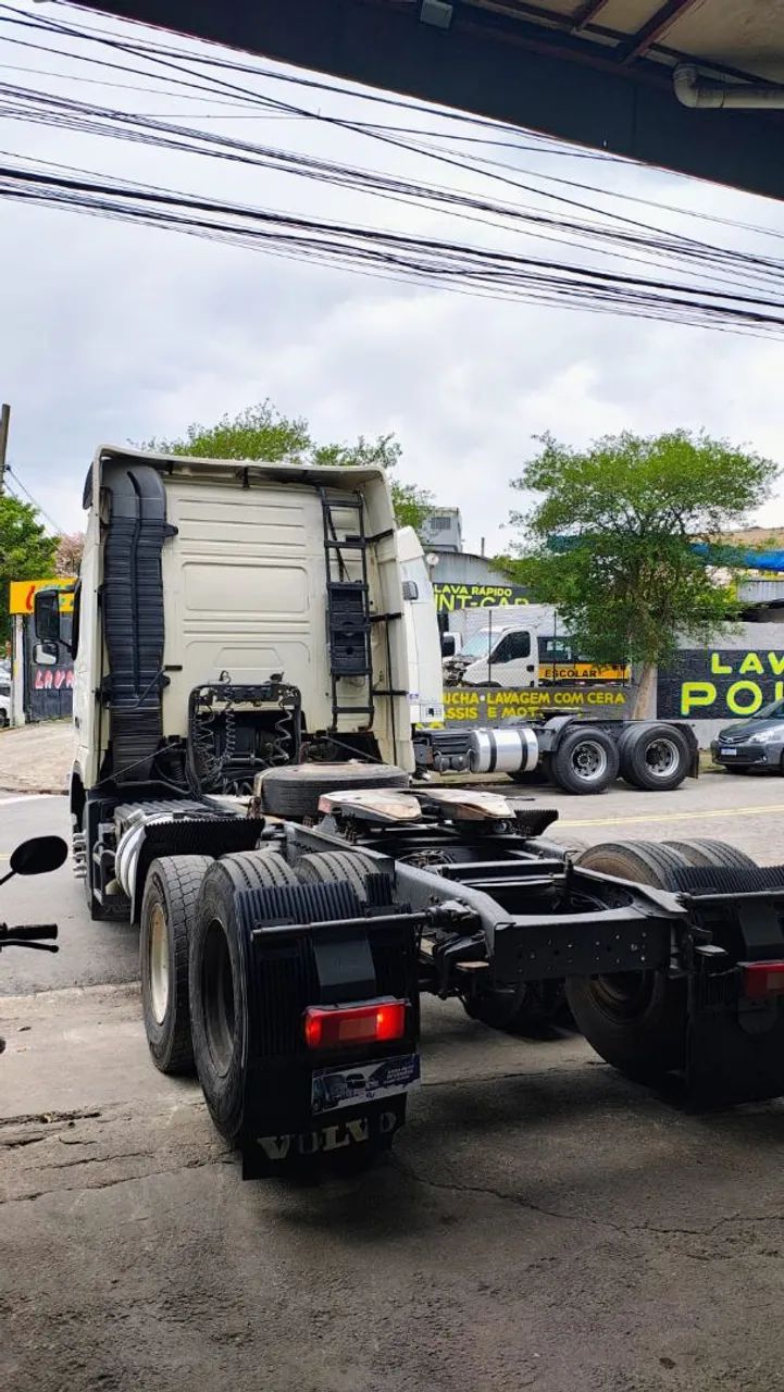 Volvo fh 460 6x2 2013 impecável  - Foto 9