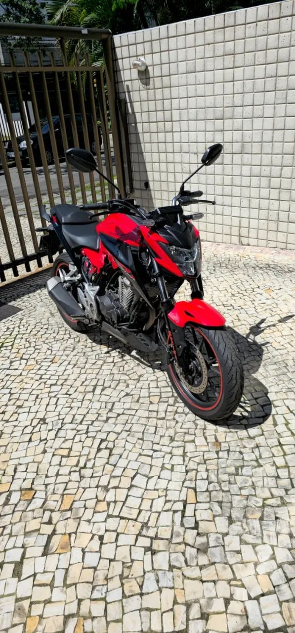 Vendo CBX 300F - Foto 3