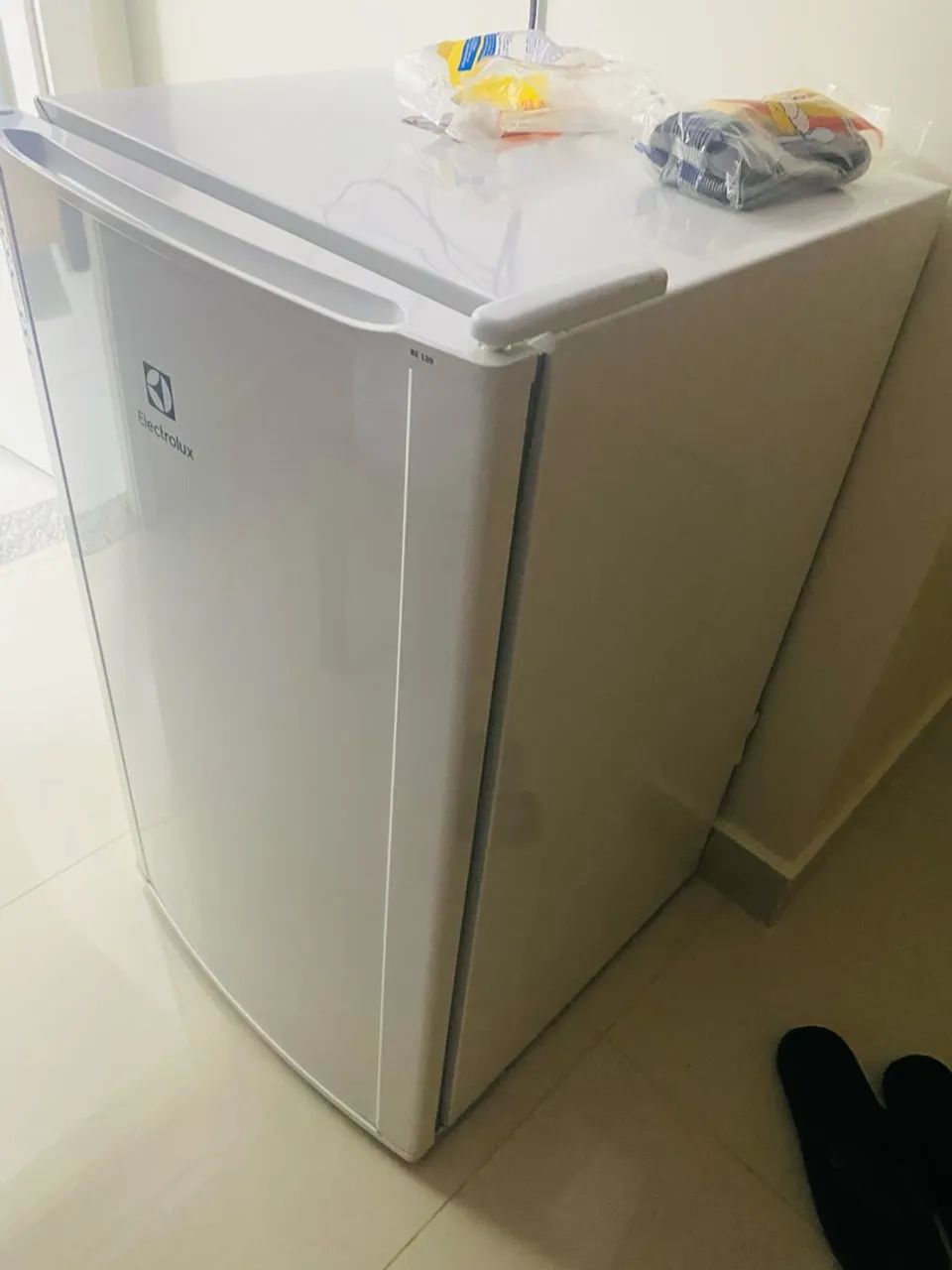 Frigobar Electrolux RE120 122L Branco - Excelente Estado