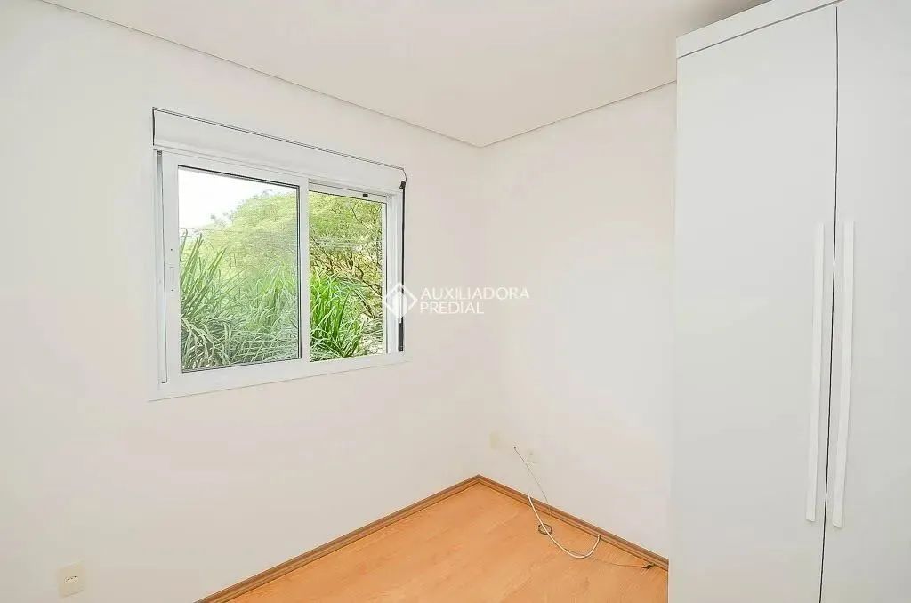 Imóvel para aluguel possui 60 metros quadrados com 2 quartos em Menino Deus - Porto Alegre - Foto 10