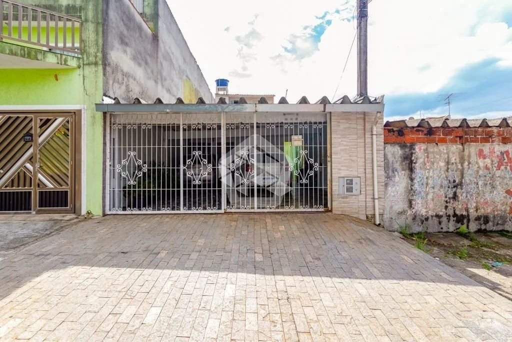 CASA PARQUE SELECTA , COM SOBRADO NO QUINTAL.
