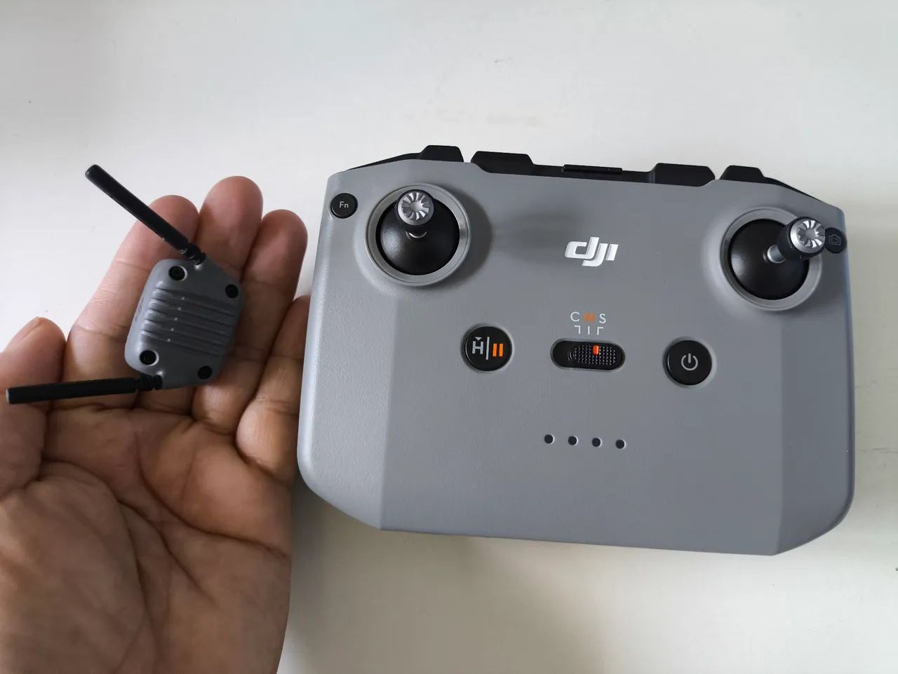 CONTROLE RC N3 + RECEPTOR DJI NEO 2 - Foto 4