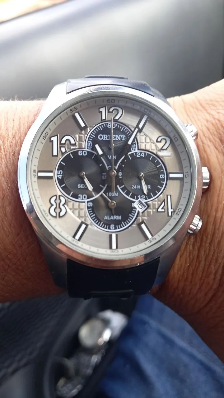 Orient crono alarme,  semi novo Baixou!