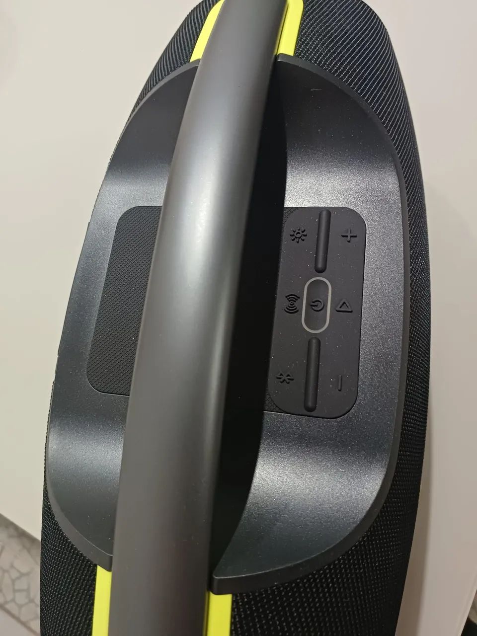 Caixa de som Alok Bombox nova  - Foto 4