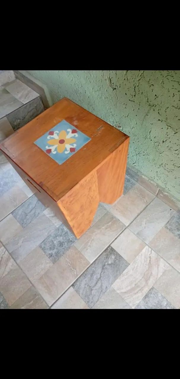 Mesa e banquetas caixotes - Foto 2