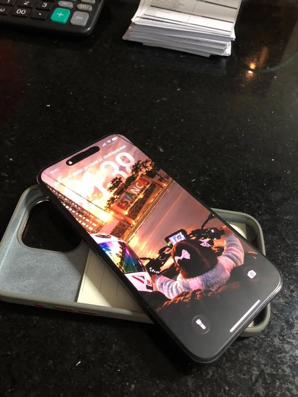 iPhone 15 Pro Max 512GB - Titânio Preto - Foto 2