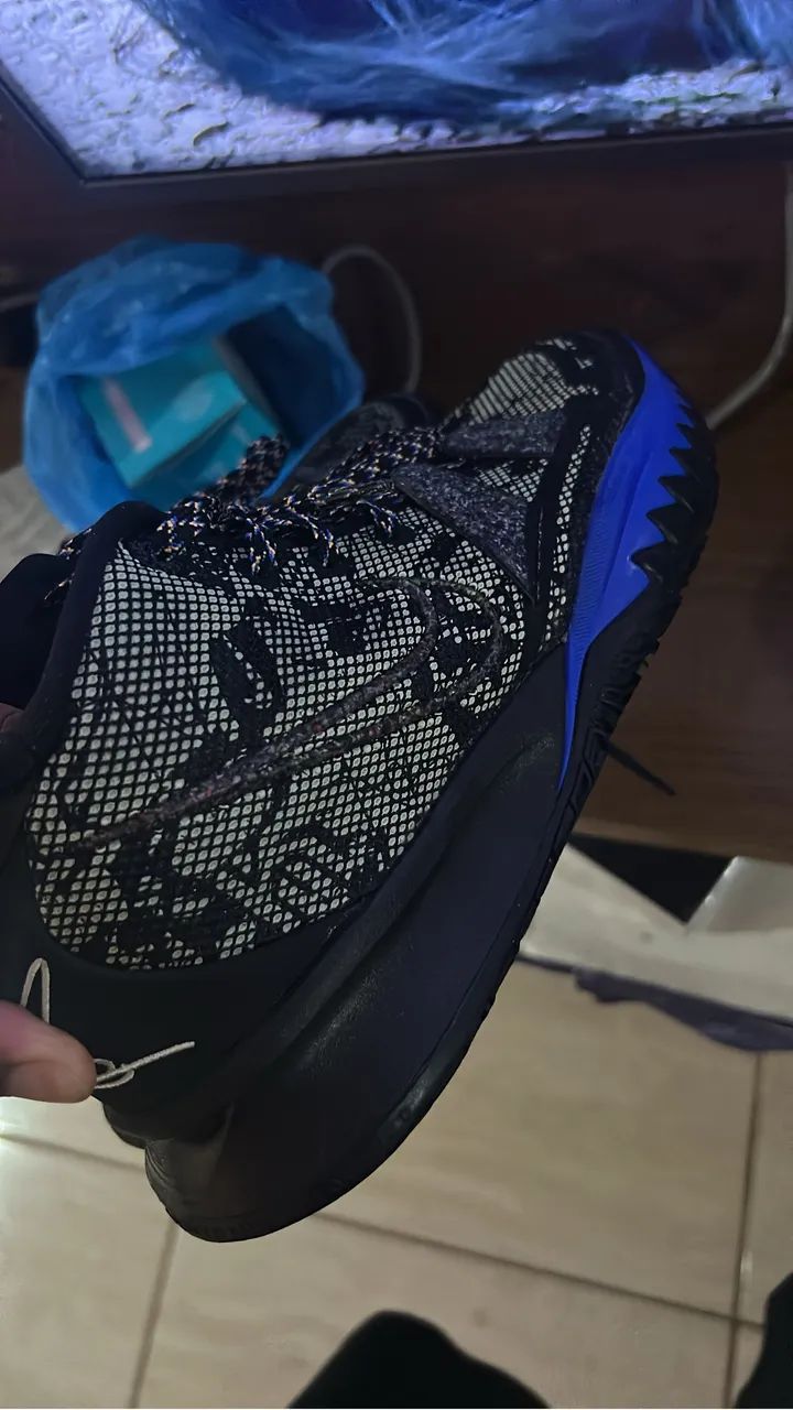 Vendo tênis Nike kyrie 7, tamanho 39 - Foto 2