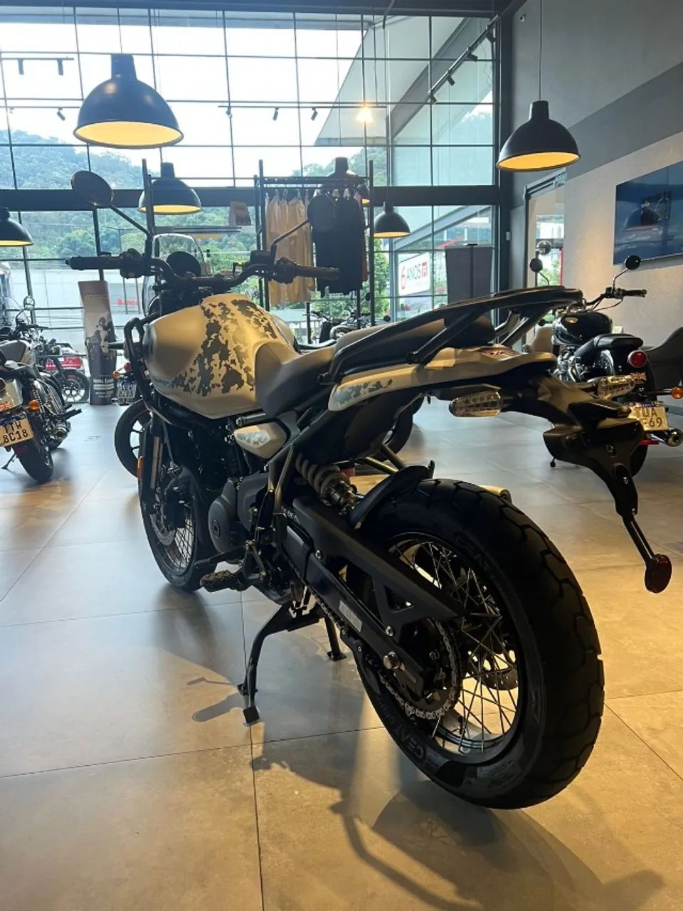 Himalayan Branca 450c - Foto 2