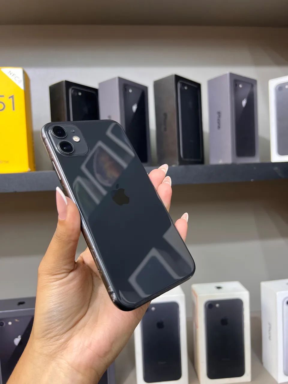 IPHONE 11 64GB SEMINOVO - Celulares e Smartphones - Zona