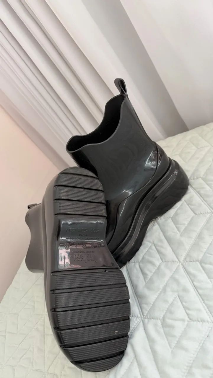 Botas- Melissa 35 - Foto 4