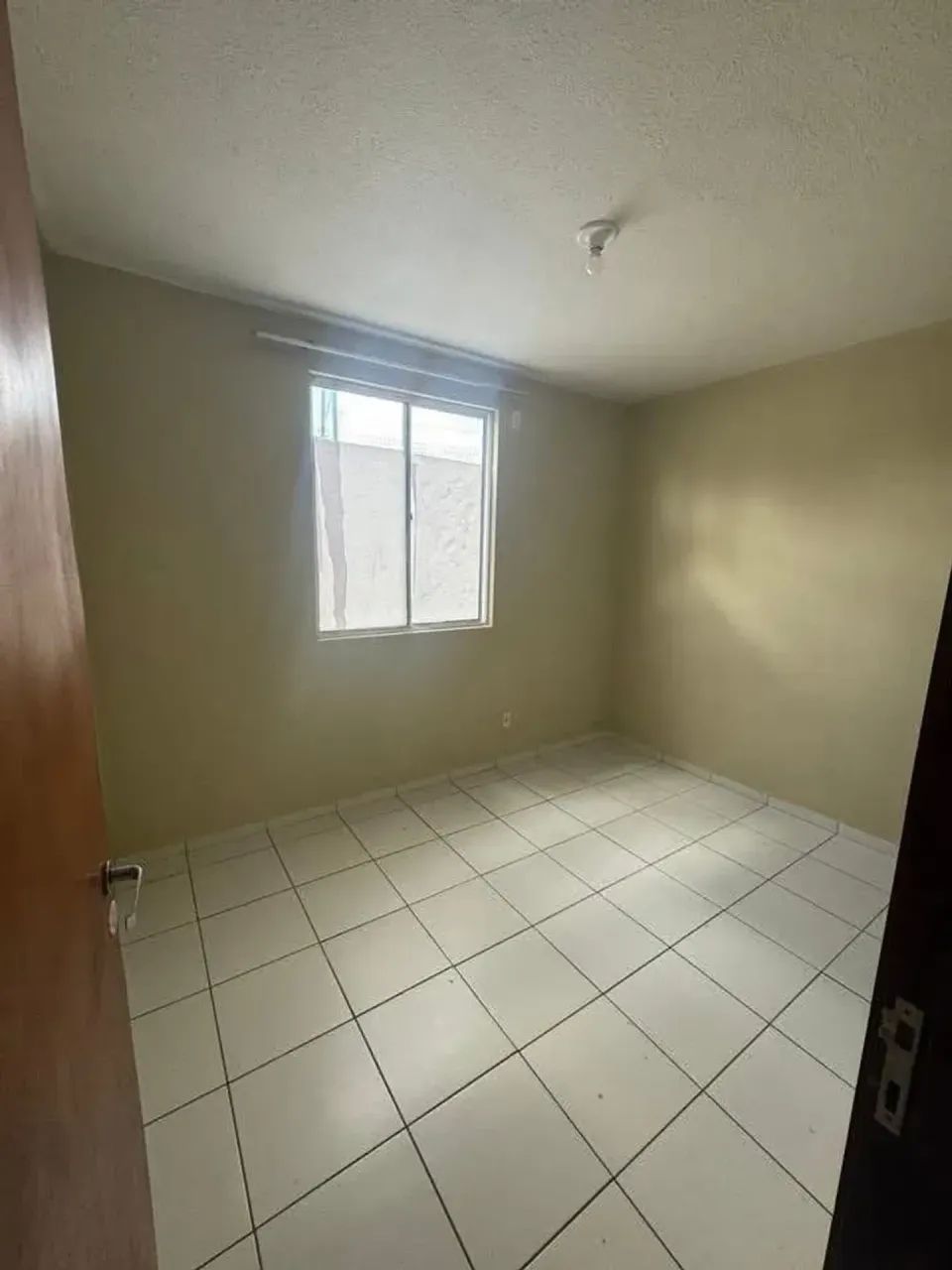 Ideal samambaia térreo 2 quartos mobiliado bloco na frente - Foto 5