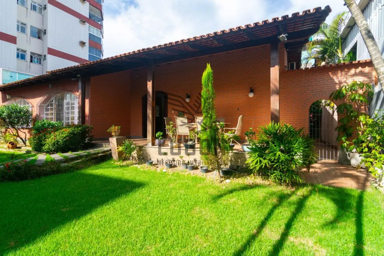 Casa 4 quartos em Jardim Camburi | Terreno duplo e lazer