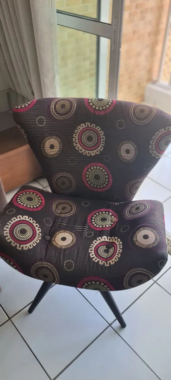 Armchairs65746287432706120