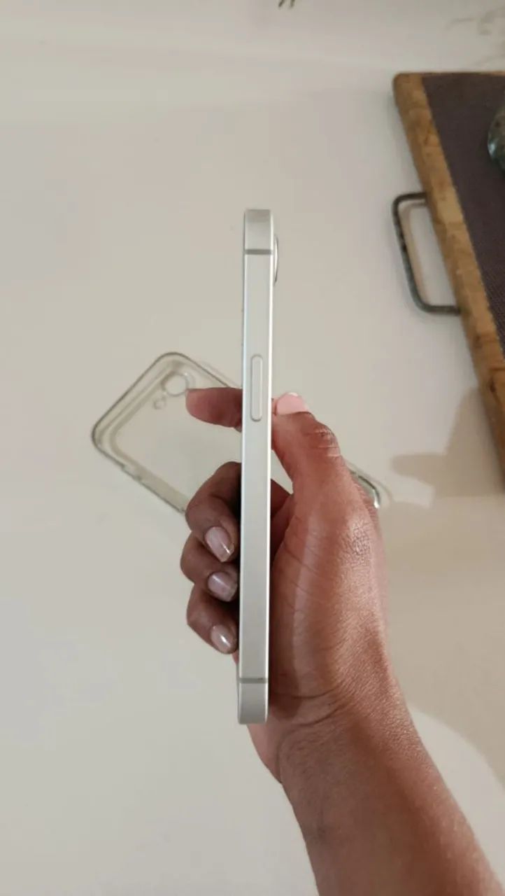 iPhone 16e 128GB ? 99% Bateria ? Impecável - Foto 5