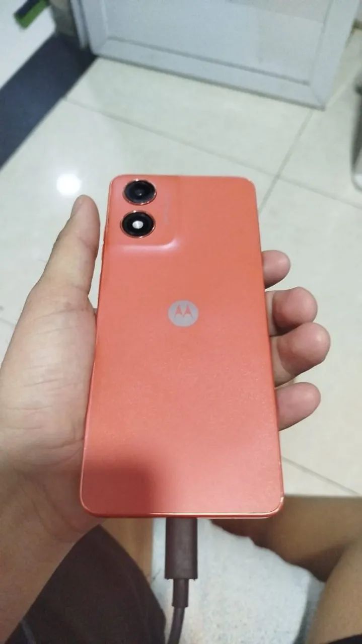 Moto g04s 