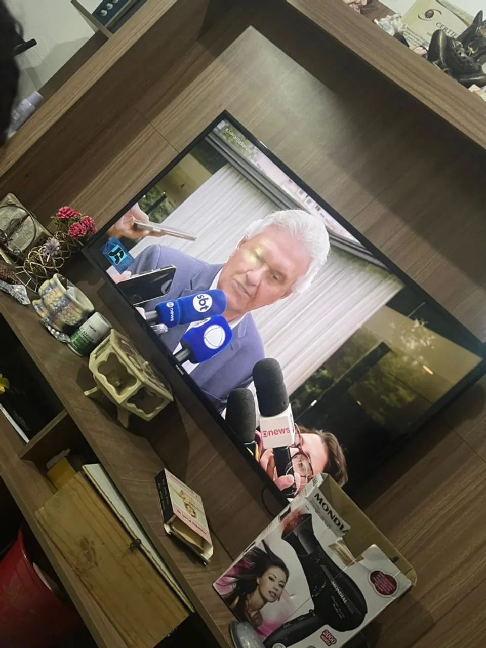 TV SAMSUNG 43 POLEGADAS LED EM OTIMO ESTADO