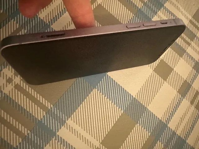 Vendo Iphone 12 - Foto 4