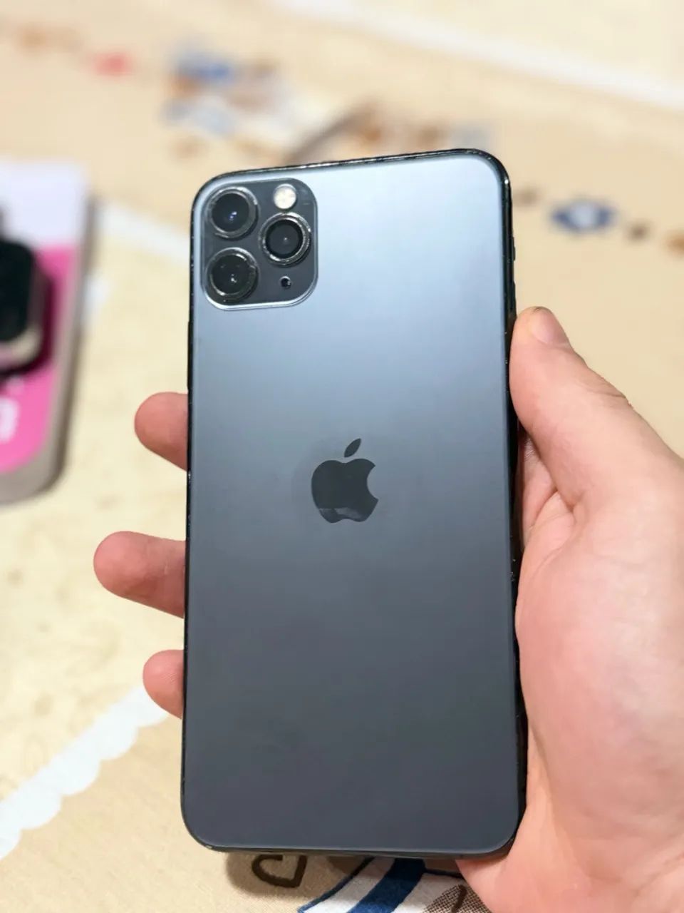 iPhone 11 Pro Max 256gb bateria 87% - Foto 2